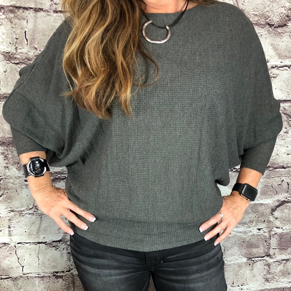 Comfy & Loose Grey stretchy batwing knit top NEW